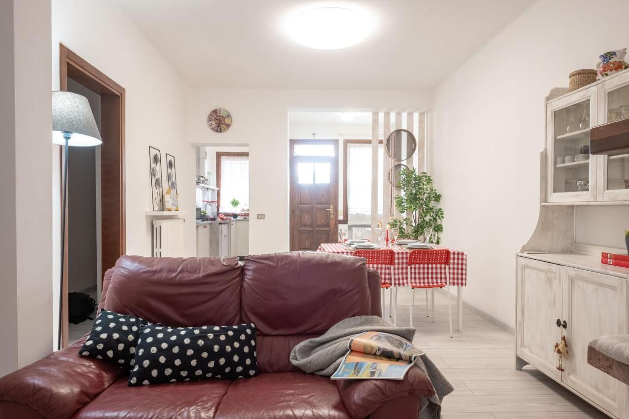 Casa Dolce Casa Desenzano - 2 Passi Dal Lago Διαμέρισμα Ντεζεντσάνο ντελ Γκάρντα Εξωτερικό φωτογραφία